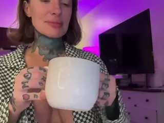 airgead's Live Sex Cam Show