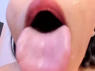 Ameelie's Live Sex Cam Show