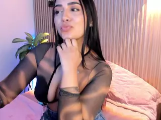 Ameelie's Live Sex Cam Show