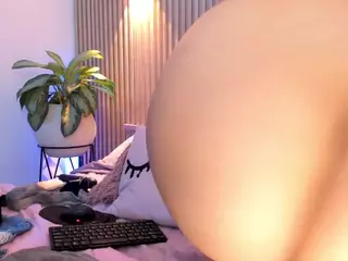 Ameelie's Live Sex Cam Show