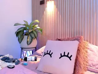 Ameelie's Live Sex Cam Show