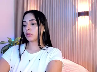 Ameelie's Live Sex Cam Show