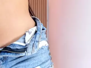 Ameelie's Live Sex Cam Show