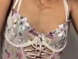 Jasmiire's Live Sex Cam Show