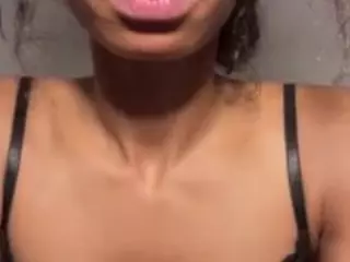 Jasmiire's Live Sex Cam Show