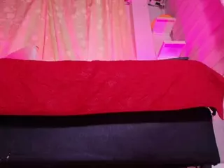emyli_sw's Live Sex Cam Show