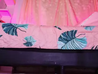 emyli_sw's Live Sex Cam Show