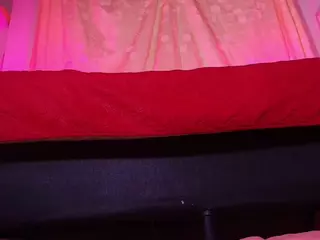 emyli_sw's Live Sex Cam Show