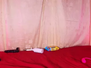 emyli_sw's Live Sex Cam Show