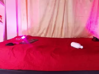 emyli_sw's Live Sex Cam Show