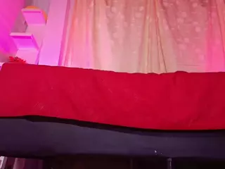 emyli_sw's Live Sex Cam Show