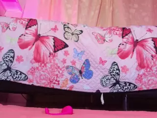 emyli_sw's Live Sex Cam Show