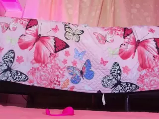 emyli_sw's Live Sex Cam Show