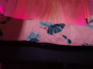 emyli_sw's Live Sex Cam Show