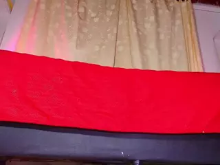 emyli_sw's Live Sex Cam Show
