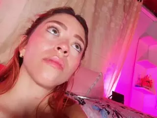 emyli_sw's Live Sex Cam Show