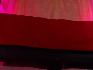 emyli_sw's Live Sex Cam Show