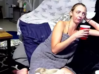 1800fu's Live Sex Cam Show