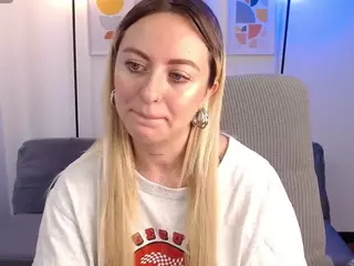 hasleyjonns's Live Sex Cam Show