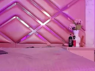 leylaroberth's Live Sex Cam Show