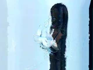 Desire Rodriguez's Live Sex Cam Show