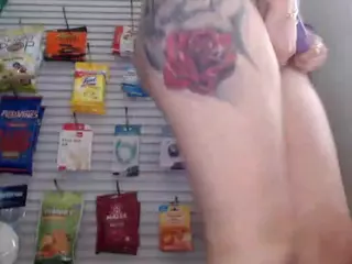 hidden-work-cam's Live Sex Cam Show