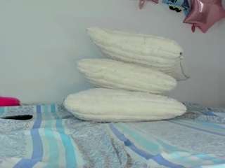 Live cam show with EFFY