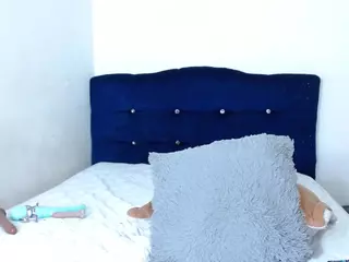 Ella's Live Sex Cam Show