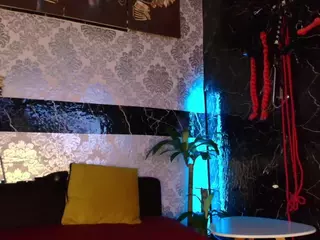 pamelaevanns's Live Sex Cam Show