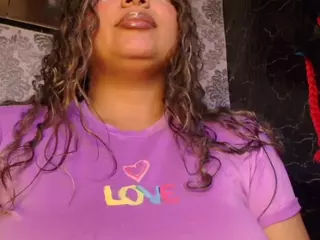 pamelaevanns's Live Sex Cam Show
