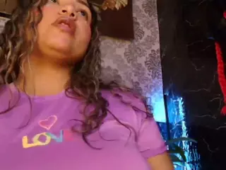 pamelaevanns's Live Sex Cam Show