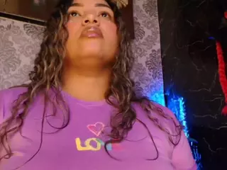 pamelaevanns's Live Sex Cam Show