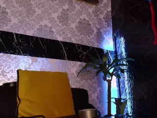 pamelaevanns's Live Sex Cam Show