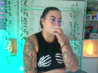 liavega's Live Sex Cam Show
