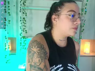liavega's Live Sex Cam Show