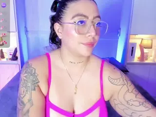 liavega's Live Sex Cam Show