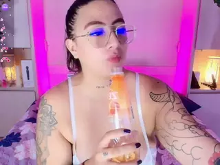 liavega's Live Sex Cam Show