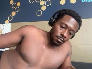 Live cam show with seanmichaels