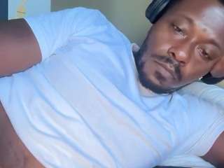 Live cam show with seanmichaels