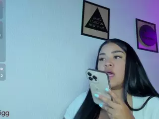 harmony-big-breasts's Live Sex Cam Show