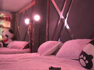 Annie Connors's Live Sex Cam Show