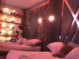 Annie Connors's Live Sex Cam Show