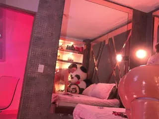 Annie Connors's Live Sex Cam Show