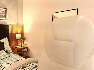 Sarah's Live Sex Cam Show