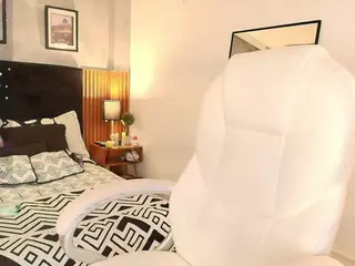 Sarah's Live Sex Cam Show