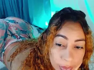 carolinne's Live Sex Cam Show