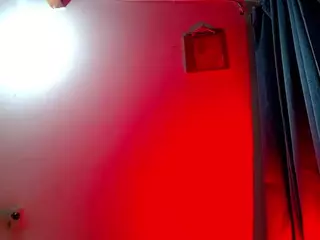 carolinne's Live Sex Cam Show