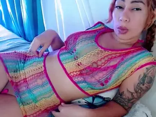 carolinne's Live Sex Cam Show