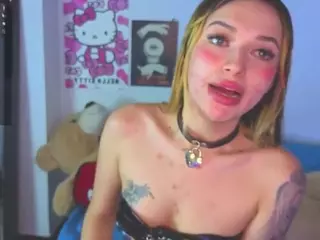 Lucy Taylor's Live Sex Cam Show