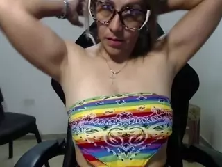 dulce-paty's Live Sex Cam Show